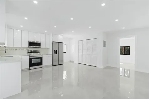 4800 SW 61st Avenue Davie FL 33314