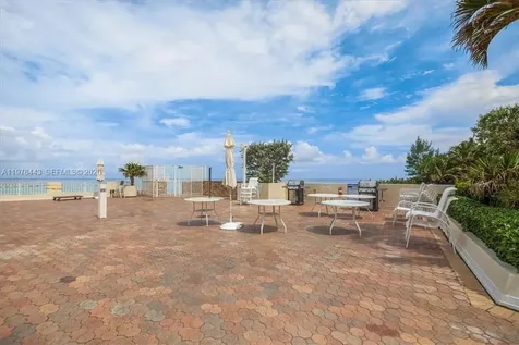 3180 S Ocean Drive Hallandale Beach FL 33009