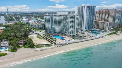 3180 S Ocean Drive Hallandale Beach FL 33009
