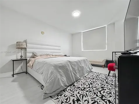 1755 E Hallandale Beach Boulevard Hallandale Beach FL 33009
