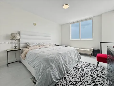 1755 E Hallandale Beach Boulevard Hallandale Beach FL 33009