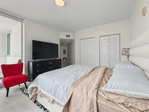 1755 E Hallandale Beach Boulevard Hallandale Beach FL 33009