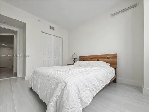 1755 E Hallandale Beach Boulevard Hallandale Beach FL 33009