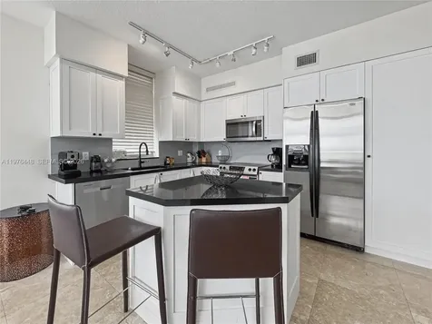 1755 E Hallandale Beach Boulevard Hallandale Beach FL 33009