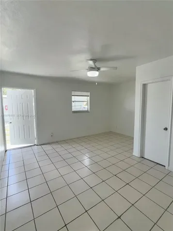 124 SE 4th Street Hallandale Beach FL 33009