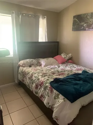 300 Nottingham Circle Green Acres FL 33463