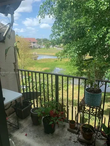 300 Nottingham Circle Green Acres FL 33463