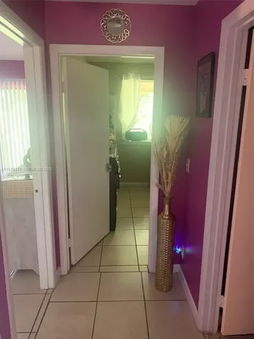300 Nottingham Circle Green Acres FL 33463