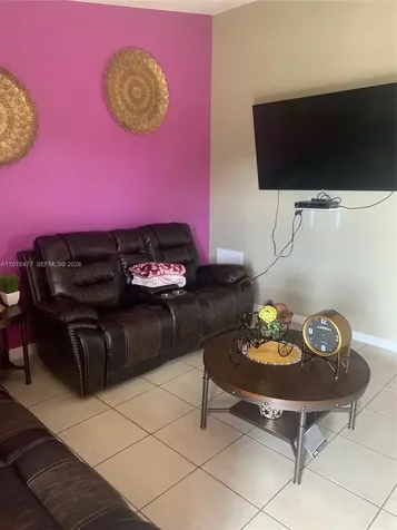 300 Nottingham Circle Green Acres FL 33463