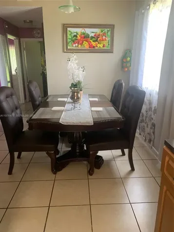 300 Nottingham Circle Green Acres FL 33463