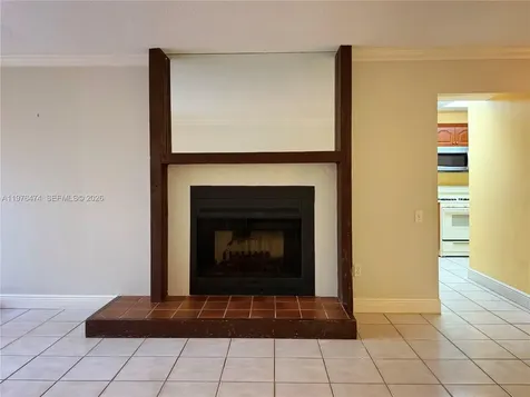 6977 SW 115th Place Miami FL 33173