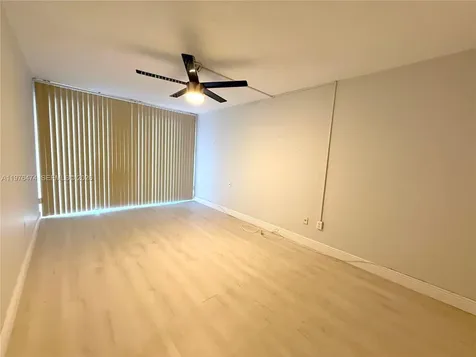 6977 SW 115th Place Miami FL 33173