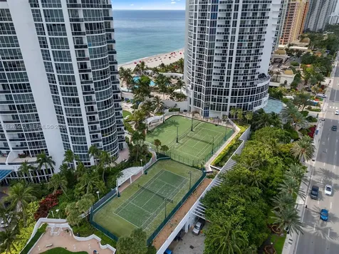 18001 Collins Avenue Sunny Isles Beach FL 33160