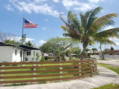 20125 SW 106th Avenue Cutler Bay FL 33189