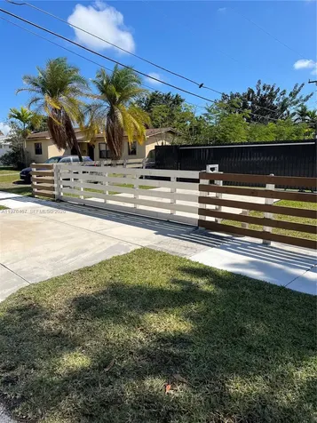 20125 SW 106th Avenue Cutler Bay FL 33189