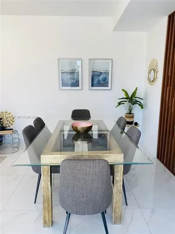 1501 N 17th Avenue Hollywood FL 33020
