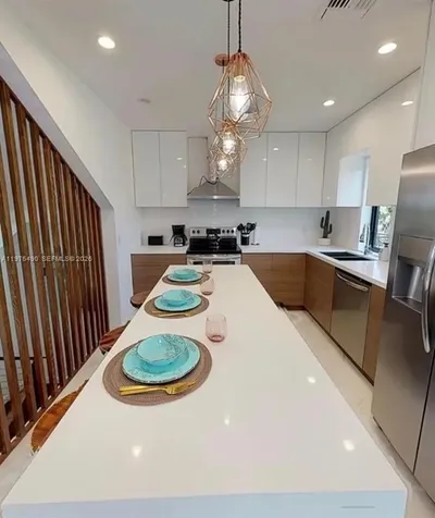 1501 N 17th Avenue Hollywood FL 33020