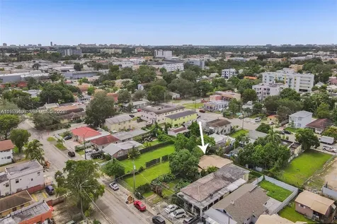 2636 NW 22nd Court Miami FL 33142