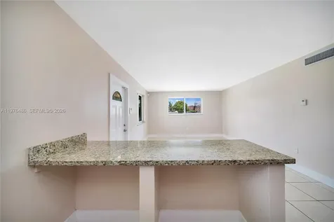 592 NE 150th Street Miami FL 33161