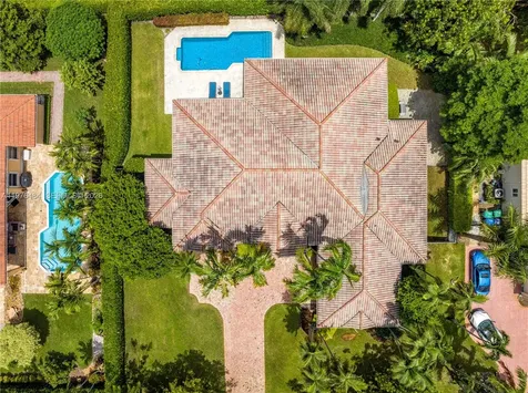 16721 SW 86th Court Palmetto Bay FL 33157
