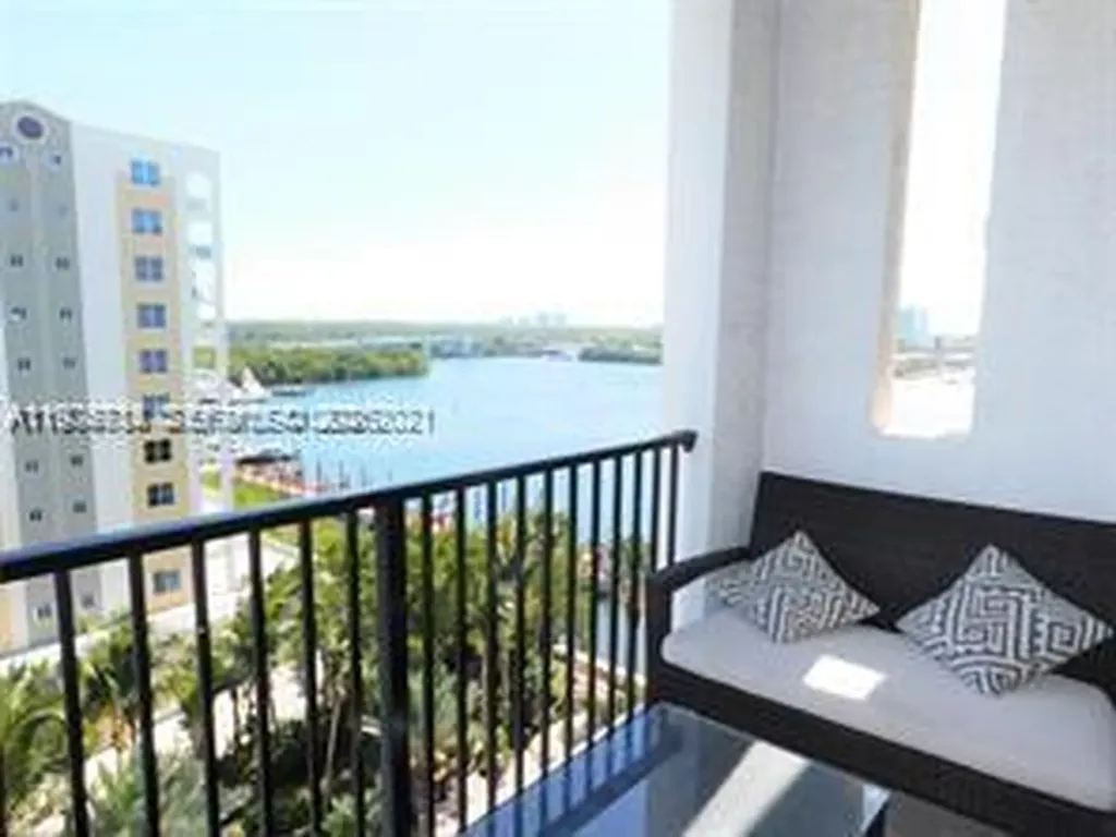 Sunny Isles Beach FL 33160