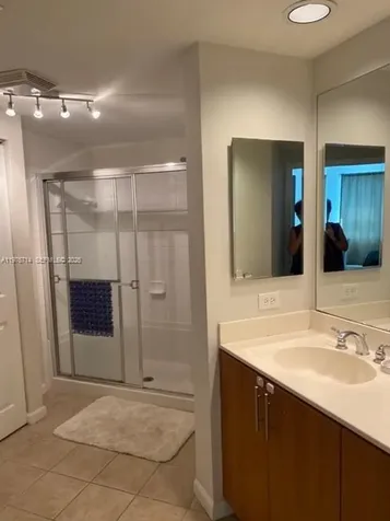 Sunny Isles Beach FL 33160