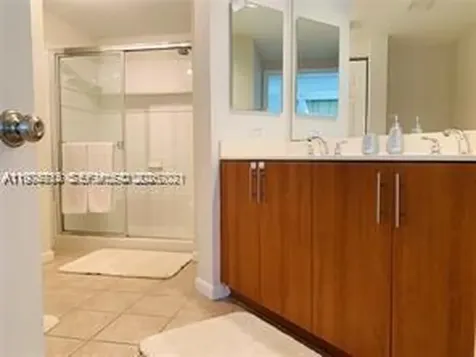 Sunny Isles Beach FL 33160