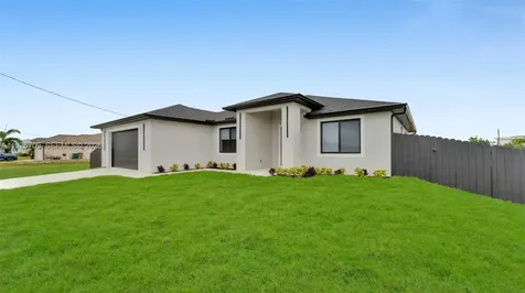 910 NW 36 Cape Coral FL 33993