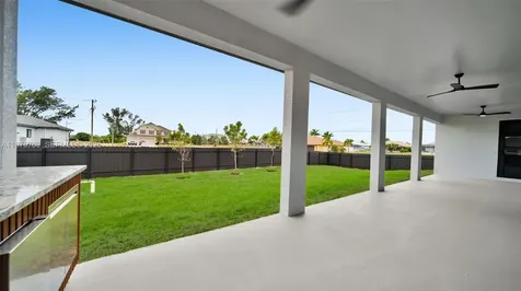 910 NW 36 Cape Coral FL 33993