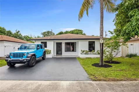 324 Sterling Avenue Delray Beach FL 33444