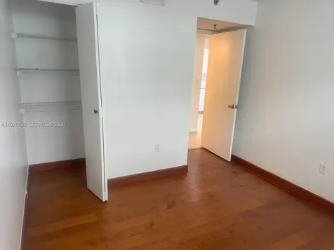 104 SW 9th Street Miami FL 33130