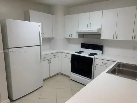 104 SW 9th Street Miami FL 33130