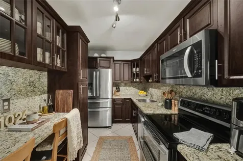 1880 S Treasure Drive North Bay Village FL 33141