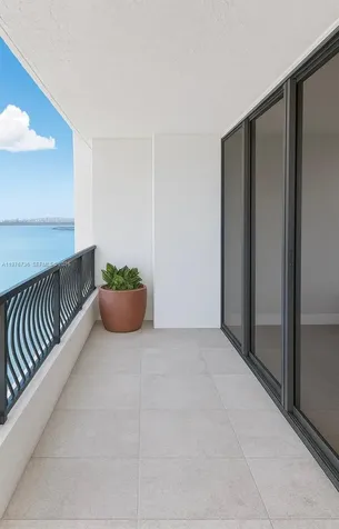 555 NE 15th Street Miami FL 33132