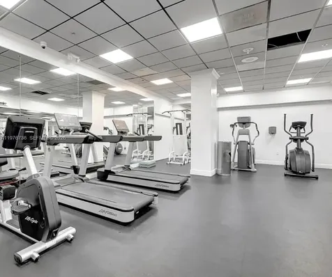 555 NE 15th Street Miami FL 33132