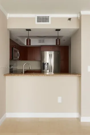 555 NE 15th Street Miami FL 33132