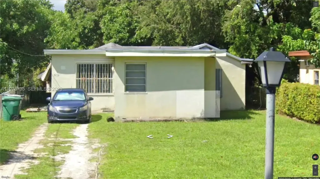 9416 NW 4th Avenue Miami FL 33150