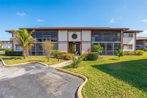 9748 S Belfort Circle Tamarac FL 33321