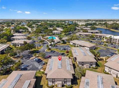 9748 S Belfort Circle Tamarac FL 33321