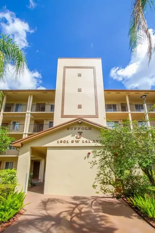 1201 SW 141st Avenue Pembroke Pines FL 33027