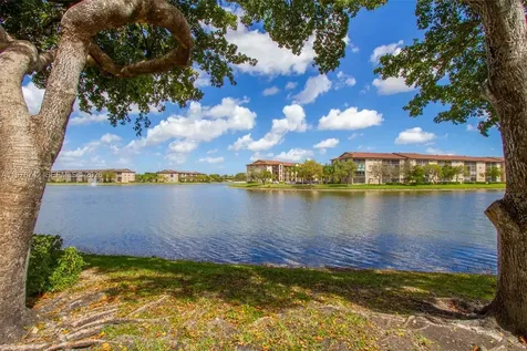 1201 SW 141st Avenue Pembroke Pines FL 33027