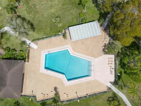1201 SW 141st Avenue Pembroke Pines FL 33027