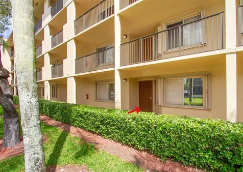 1201 SW 141st Avenue Pembroke Pines FL 33027
