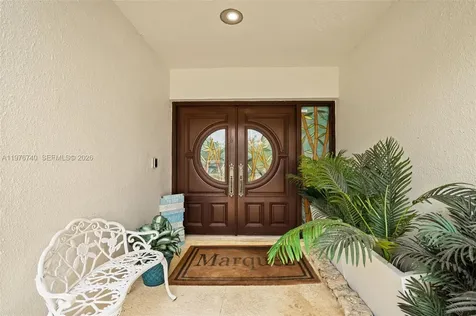9838 SW 94th Terrace Miami FL 33176