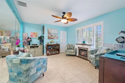 9838 SW 94th Terrace Miami FL 33176