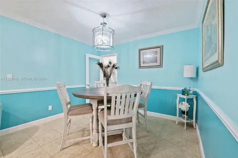 9838 SW 94th Terrace Miami FL 33176