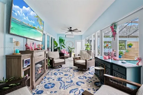 9838 SW 94th Terrace Miami FL 33176