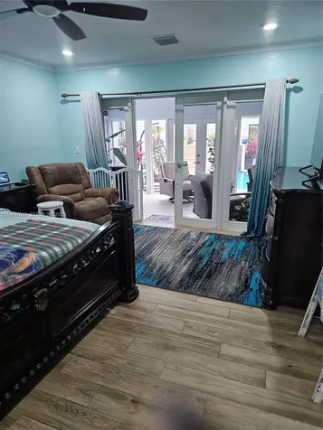 9838 SW 94th Terrace Miami FL 33176