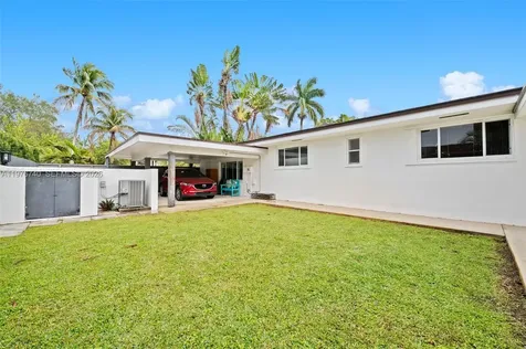 9838 SW 94th Terrace Miami FL 33176