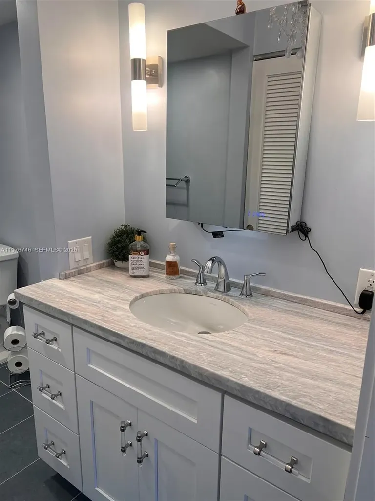 400 N Riverside Drive Pompano Beach FL 33062